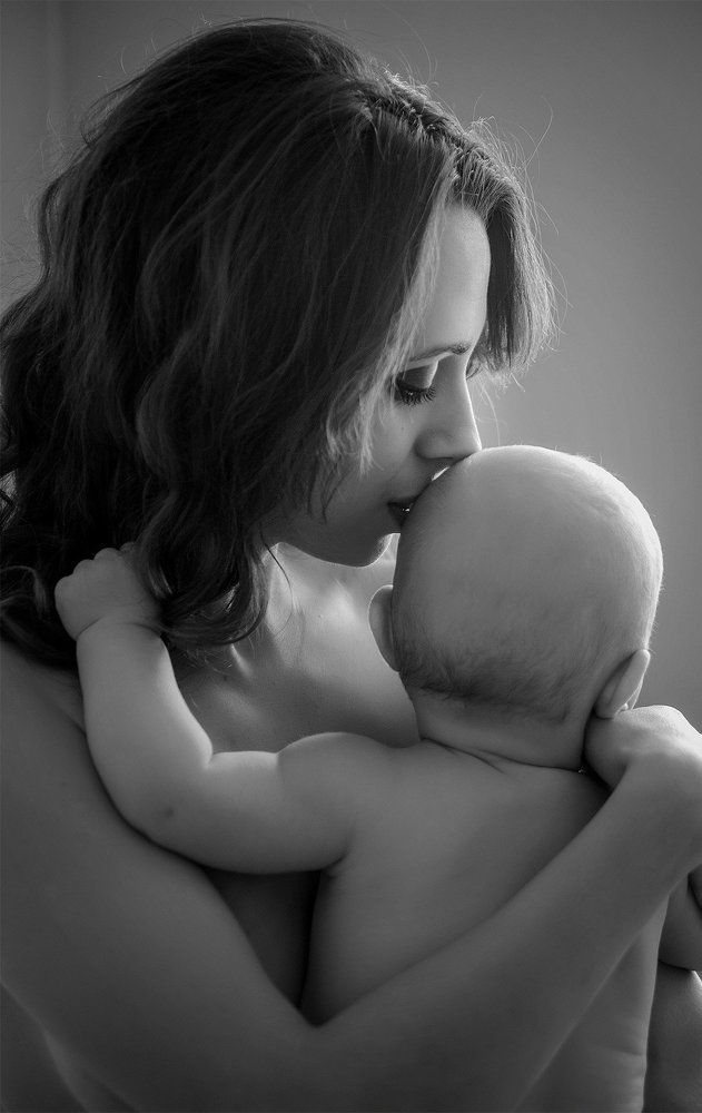 Материнство