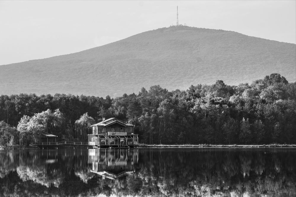 заброшенный ресторан