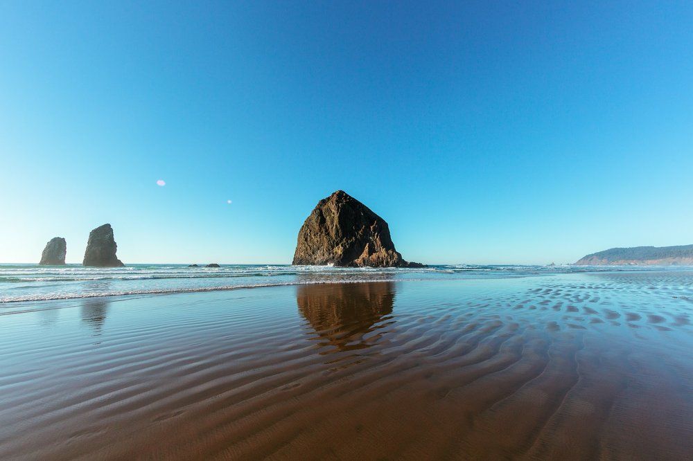 Отлив на океане