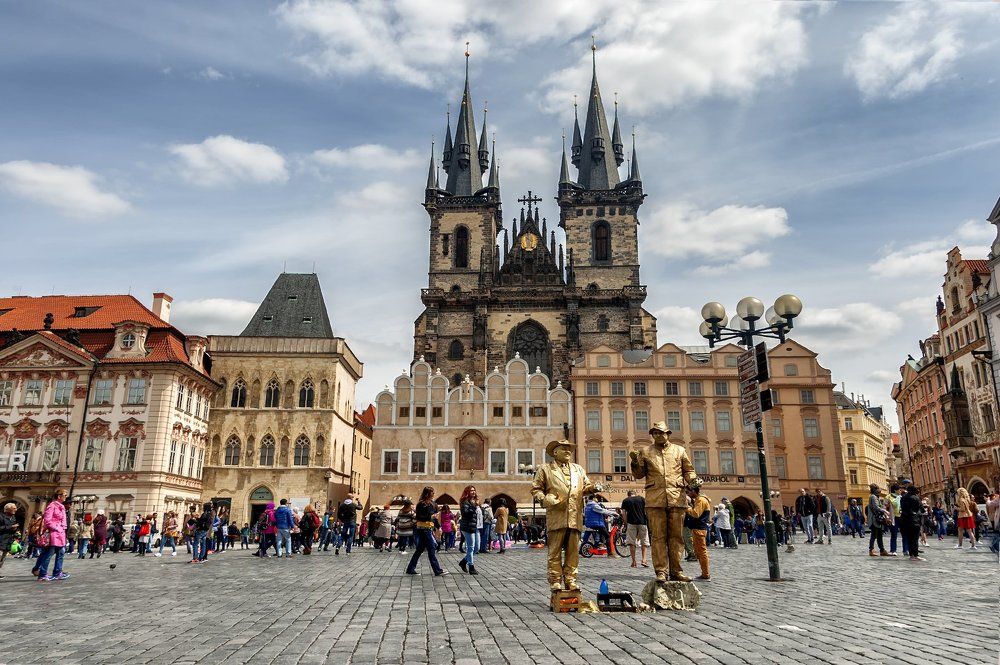 Чехия , главная площадь. Czech Republic main square.