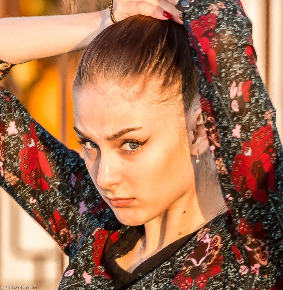 Незнакомка.