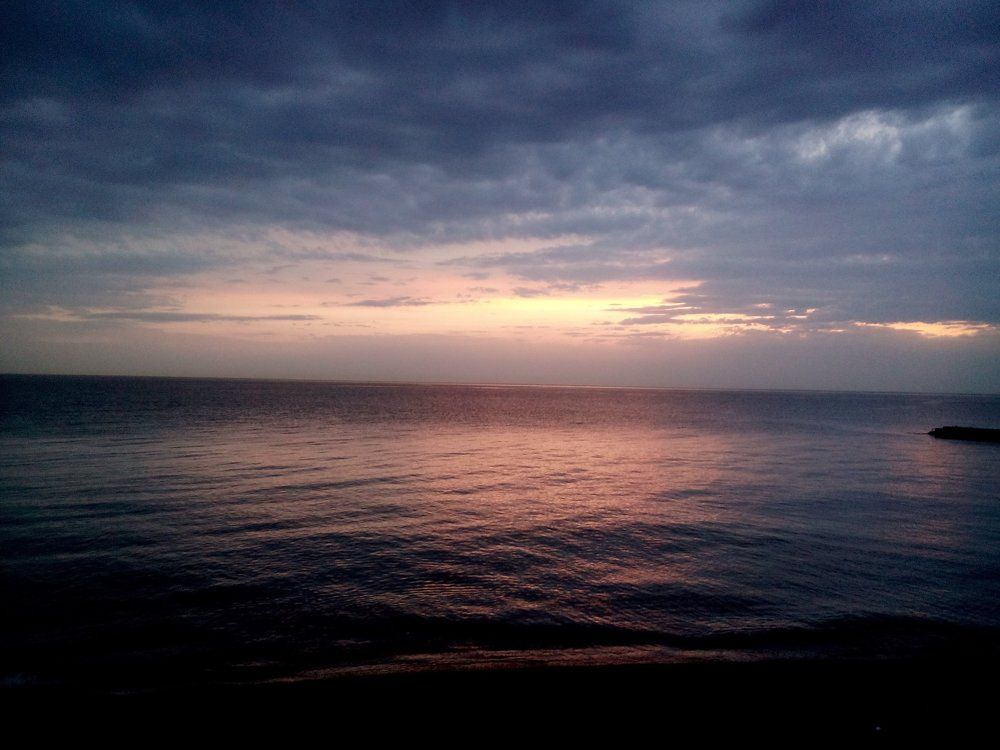 Небо и море