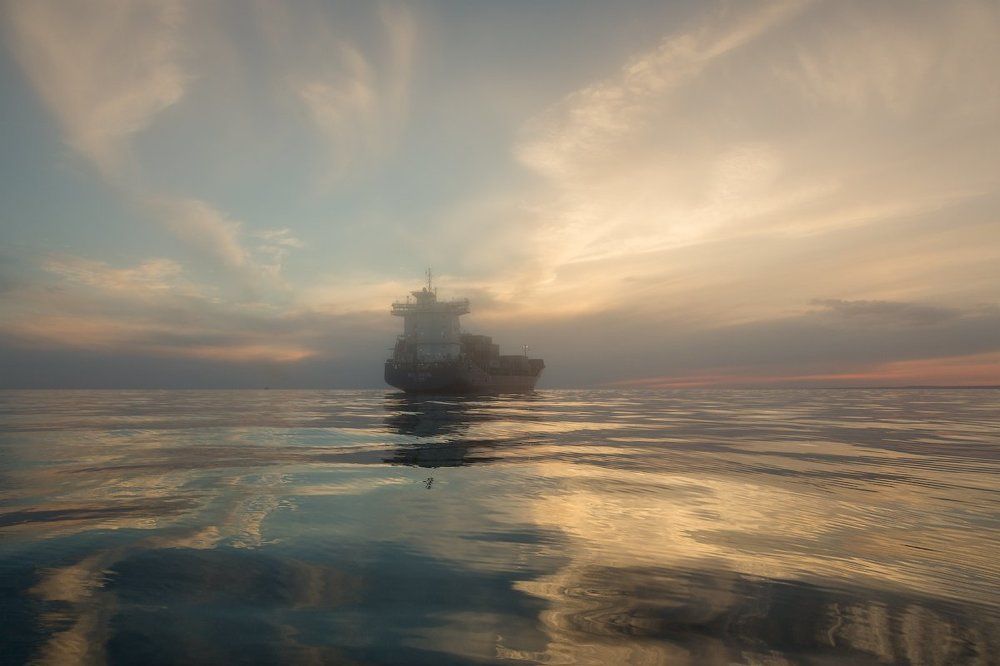 На внешнем рейде.