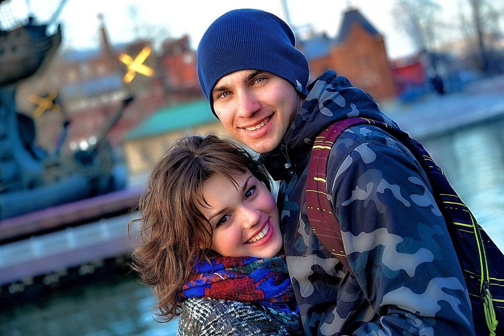 СЧАСТЬЕ , ОНО  ЗДЕСЬ .