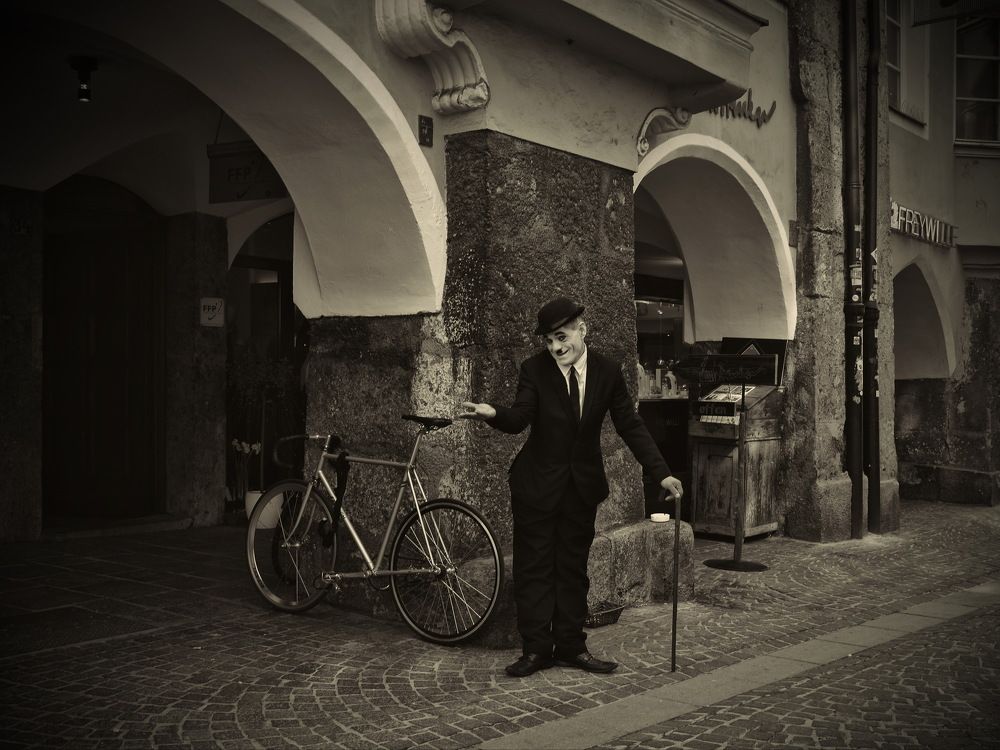 Чарли.. Чарли..