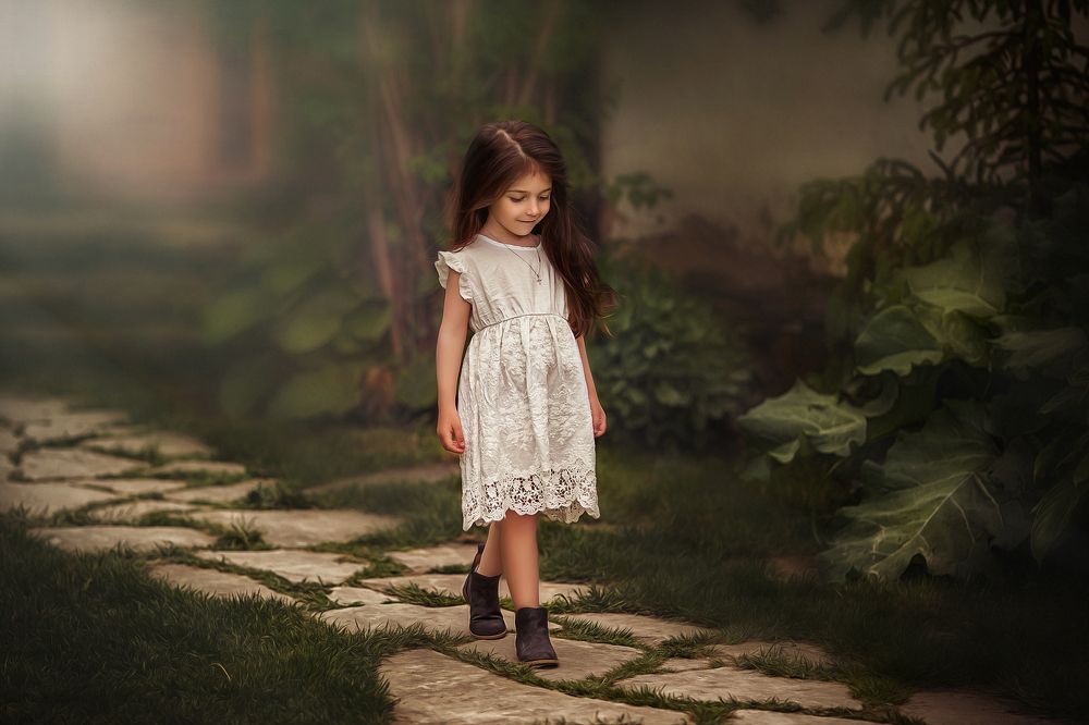 Photograph by Djeirana