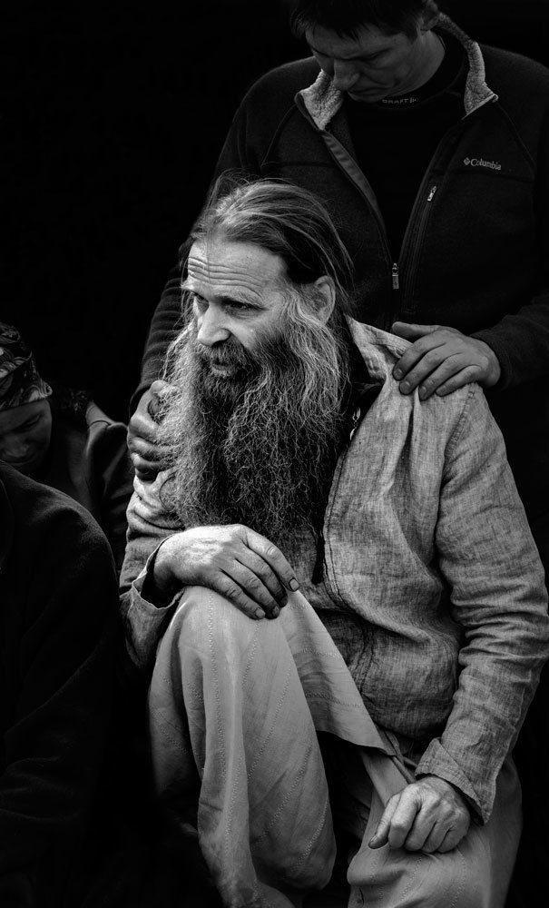 Два поколения...