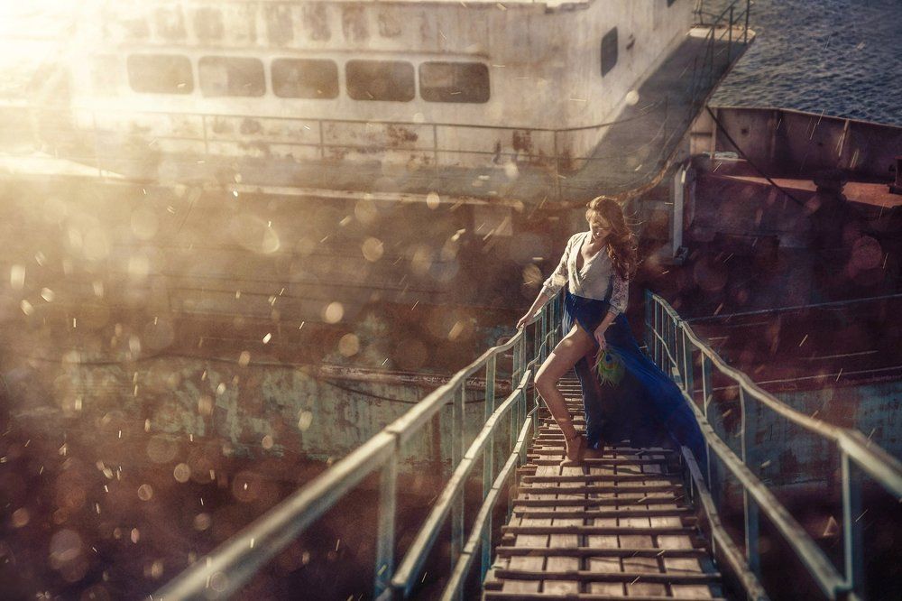 На закате золотистого меда