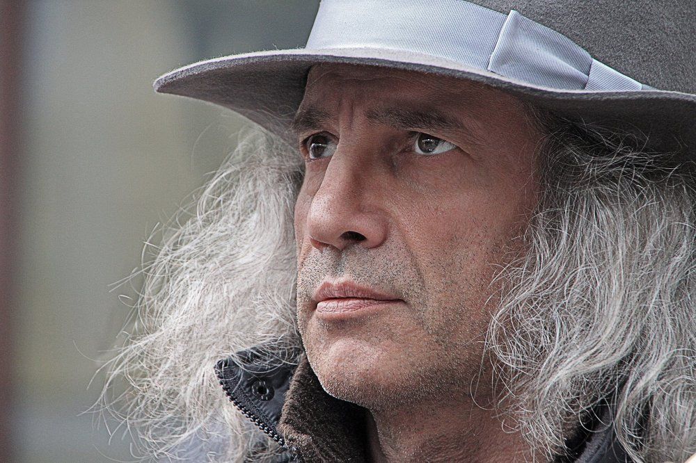 Walking along the Arbat...