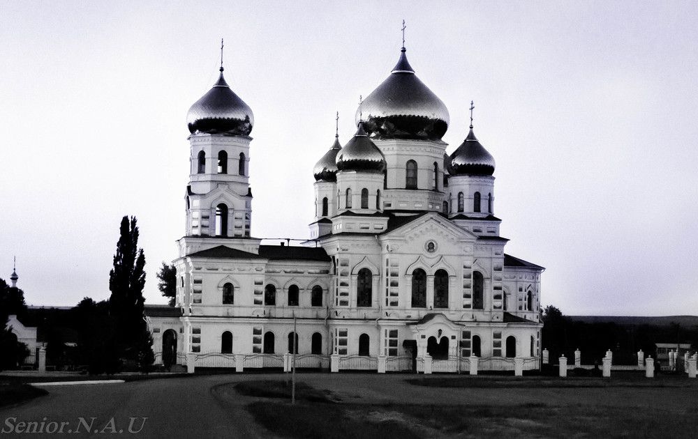 Храм