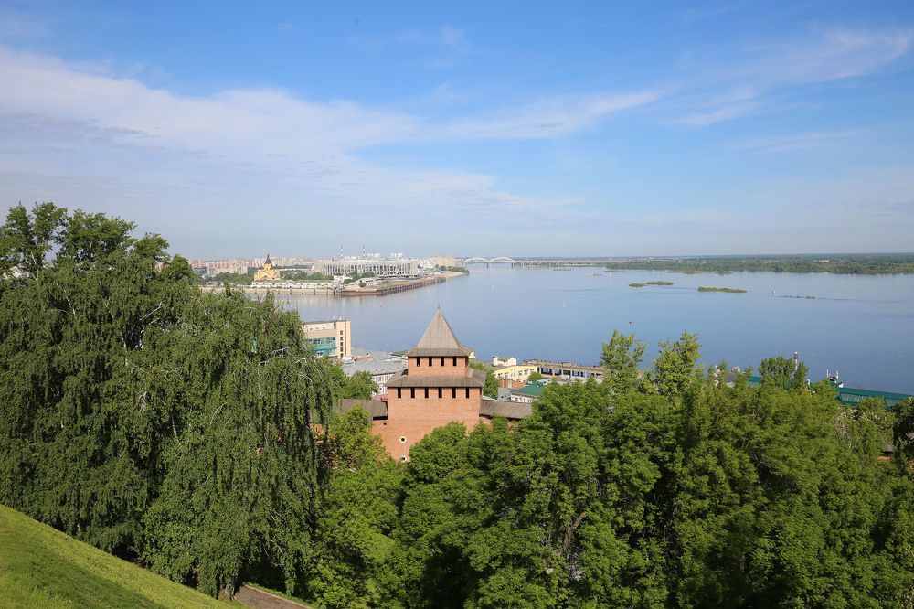 Волга в июне