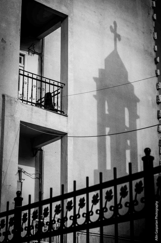 Тени города