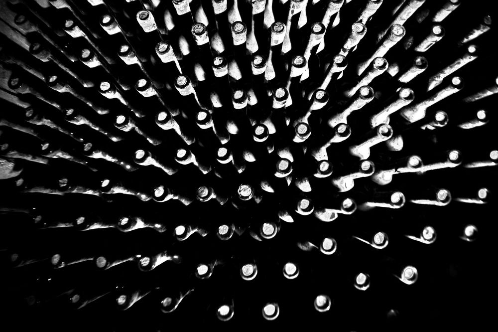 Под прицелом.