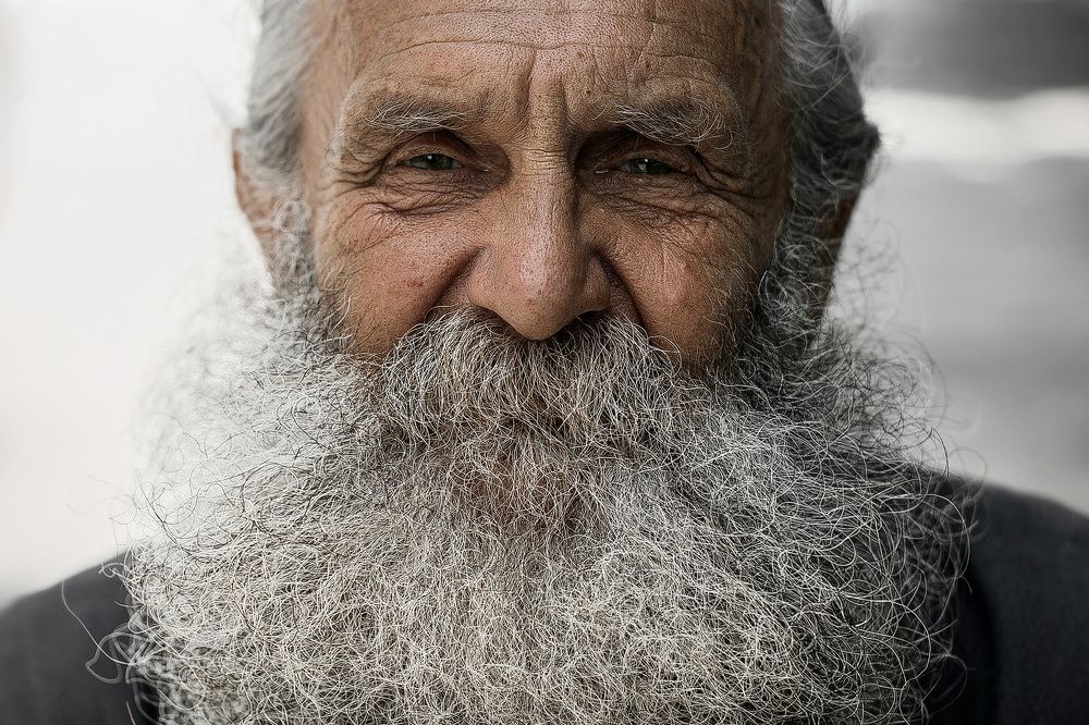 Нищий старик