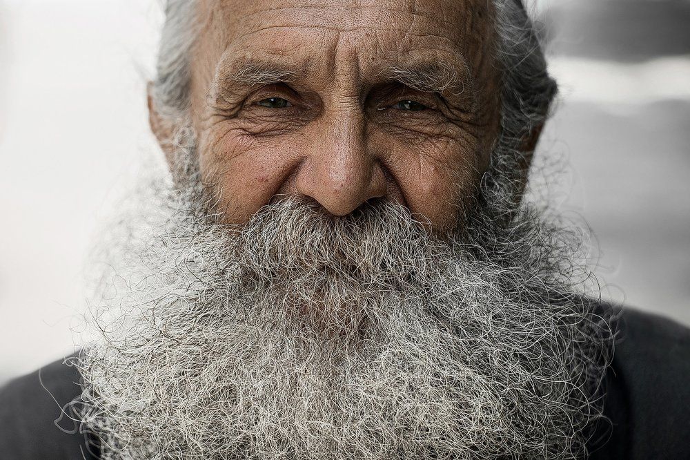 Нищий старик