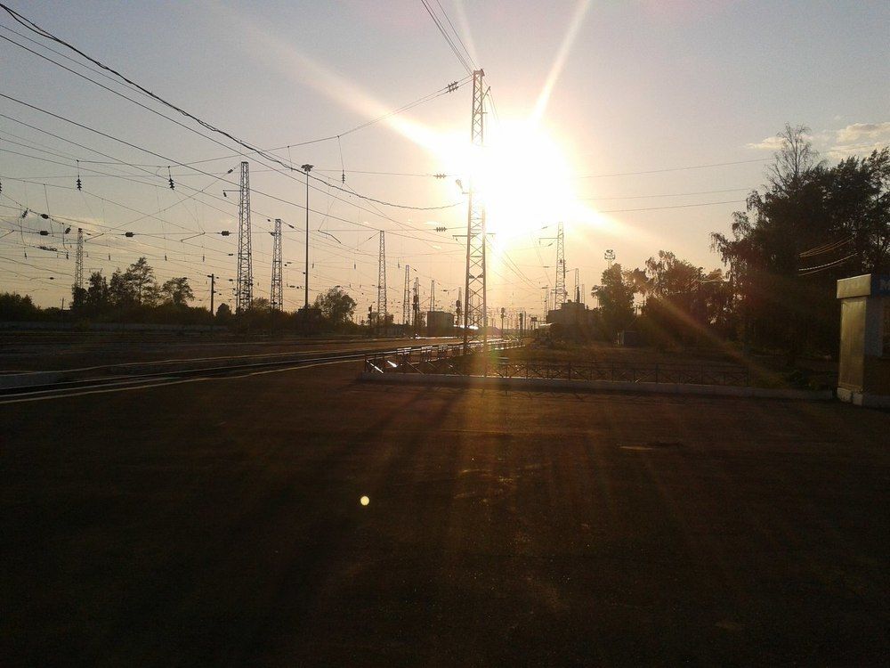 Летний вечер вокзала