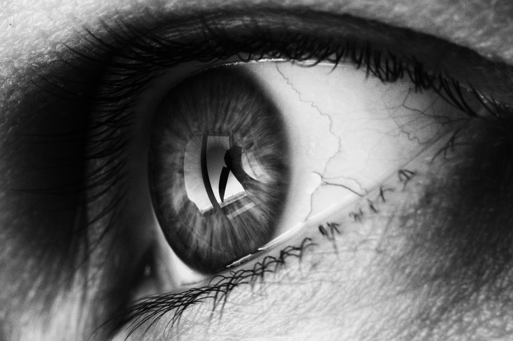 за мгновение до..