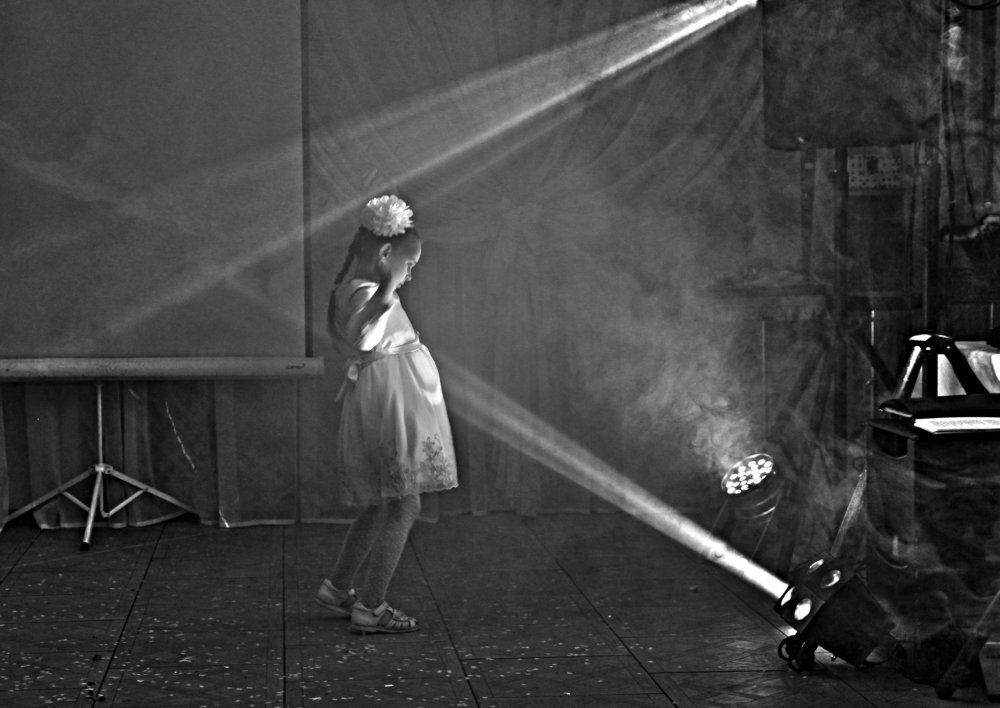 Девочка и свет..