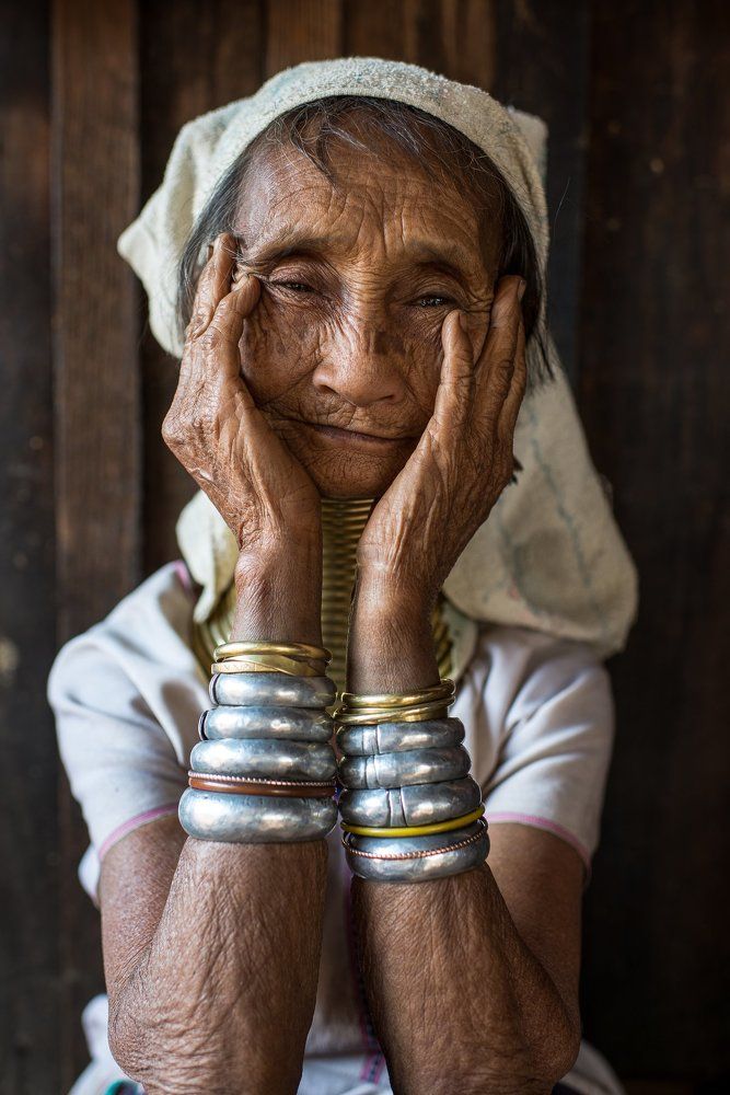 The Long Necked Woman