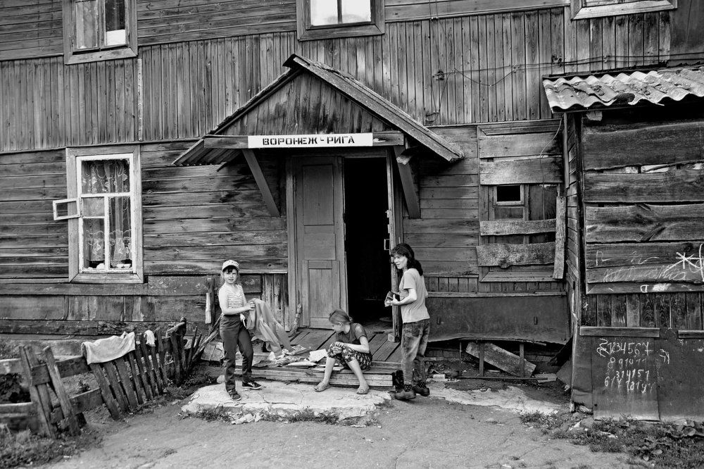 Вот так и живем