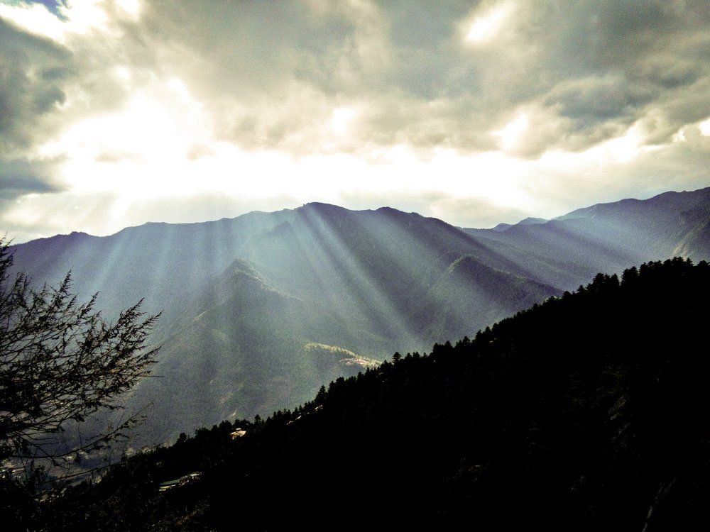 Chippings Sunlight on Hills