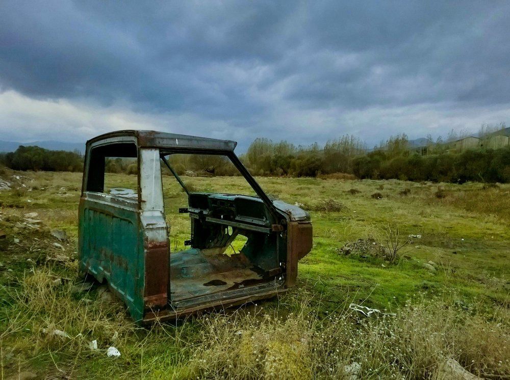 alone Car