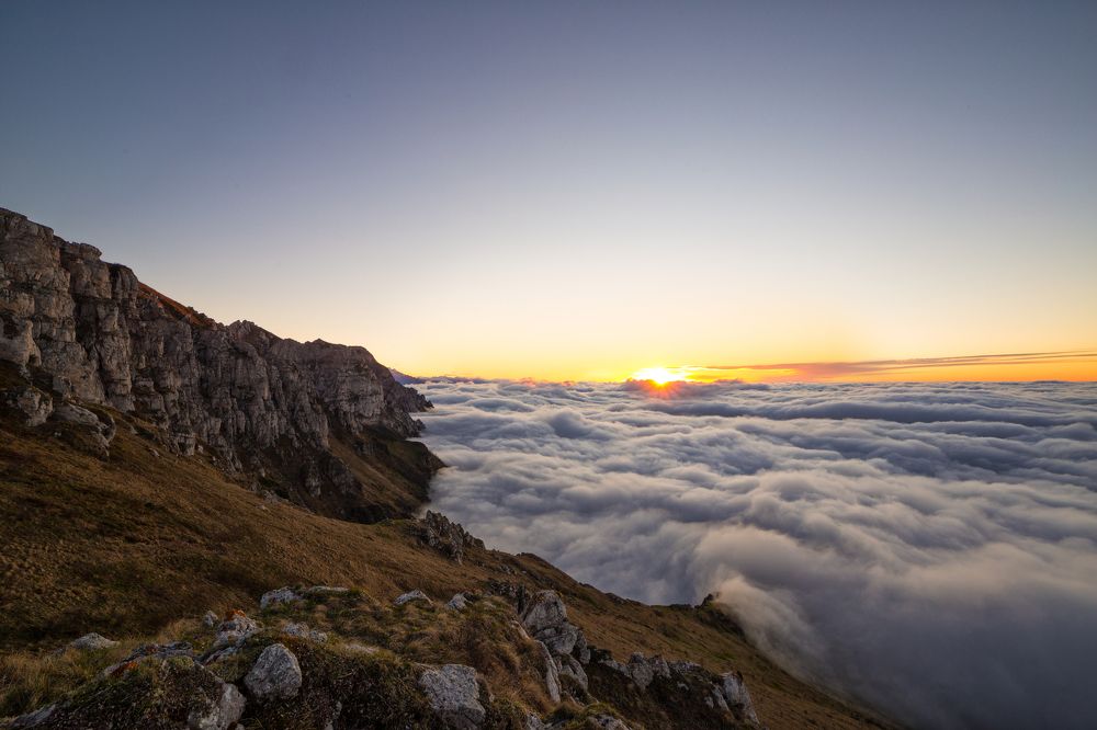 Утопающее Солнце