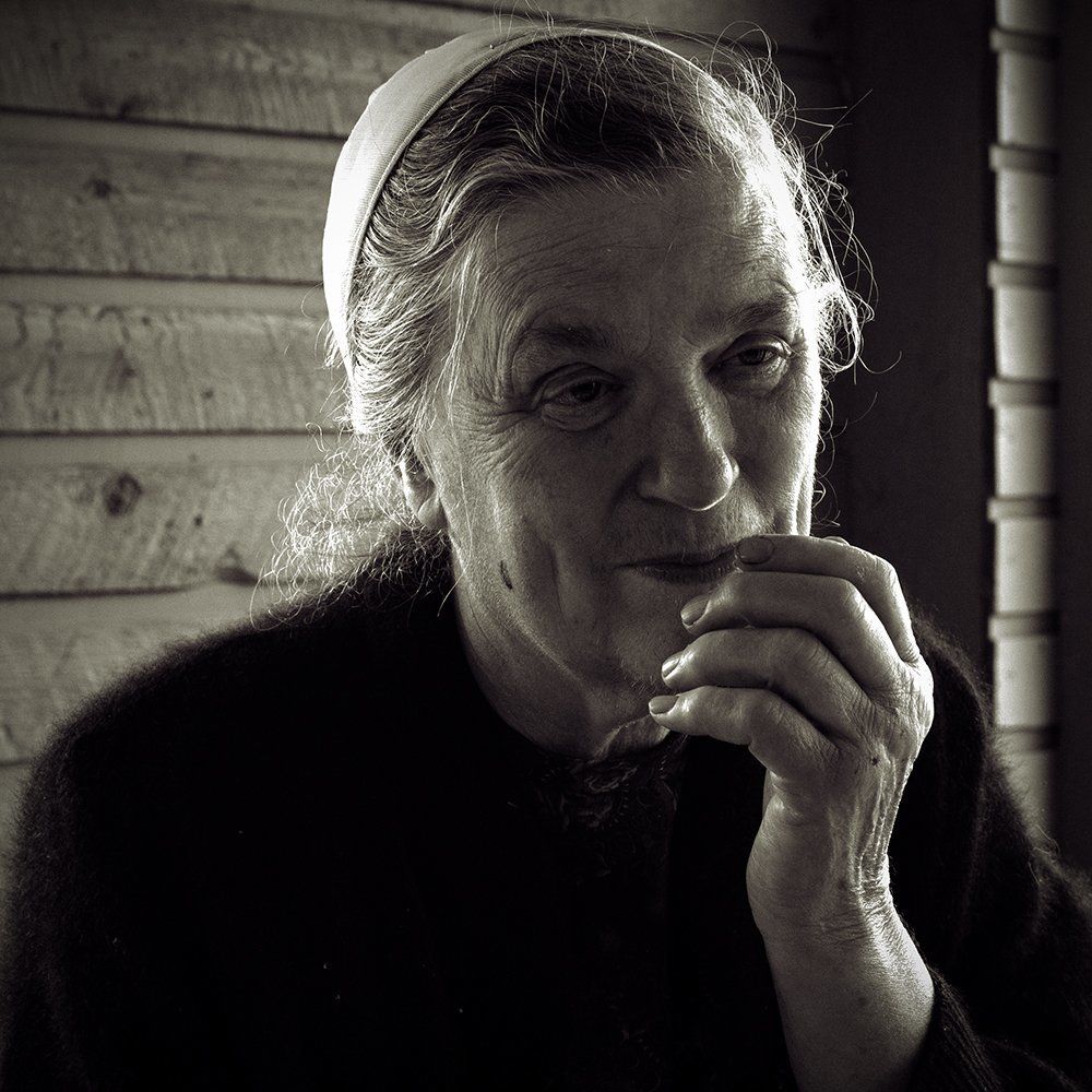 Пожилая меннонитка