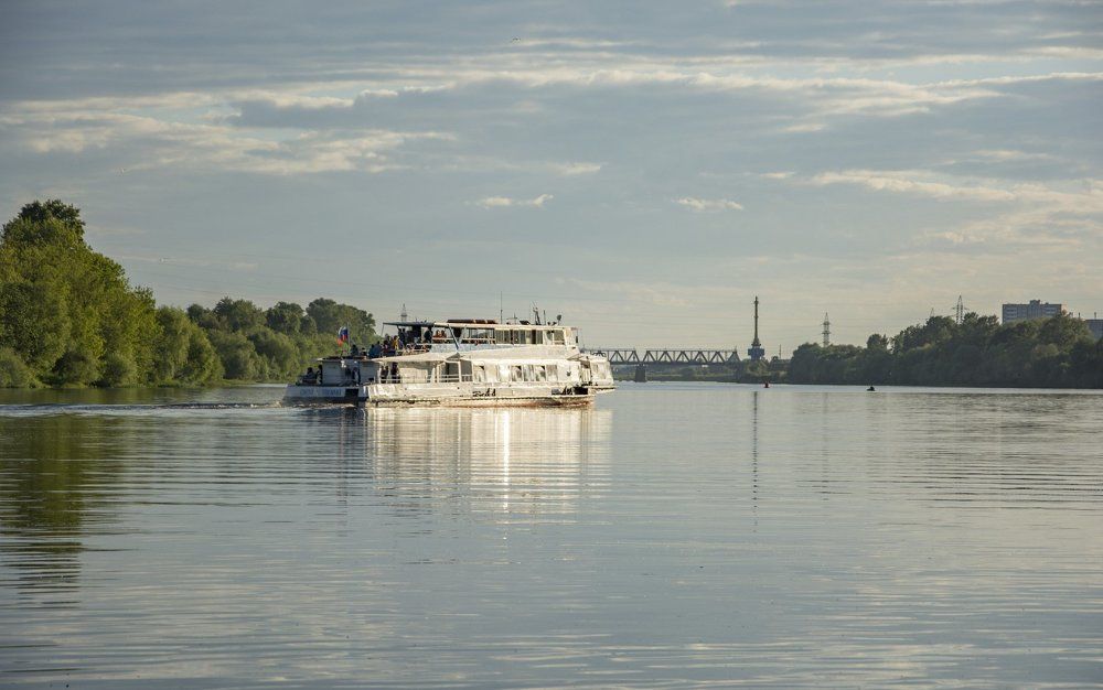 Вечер на Волге