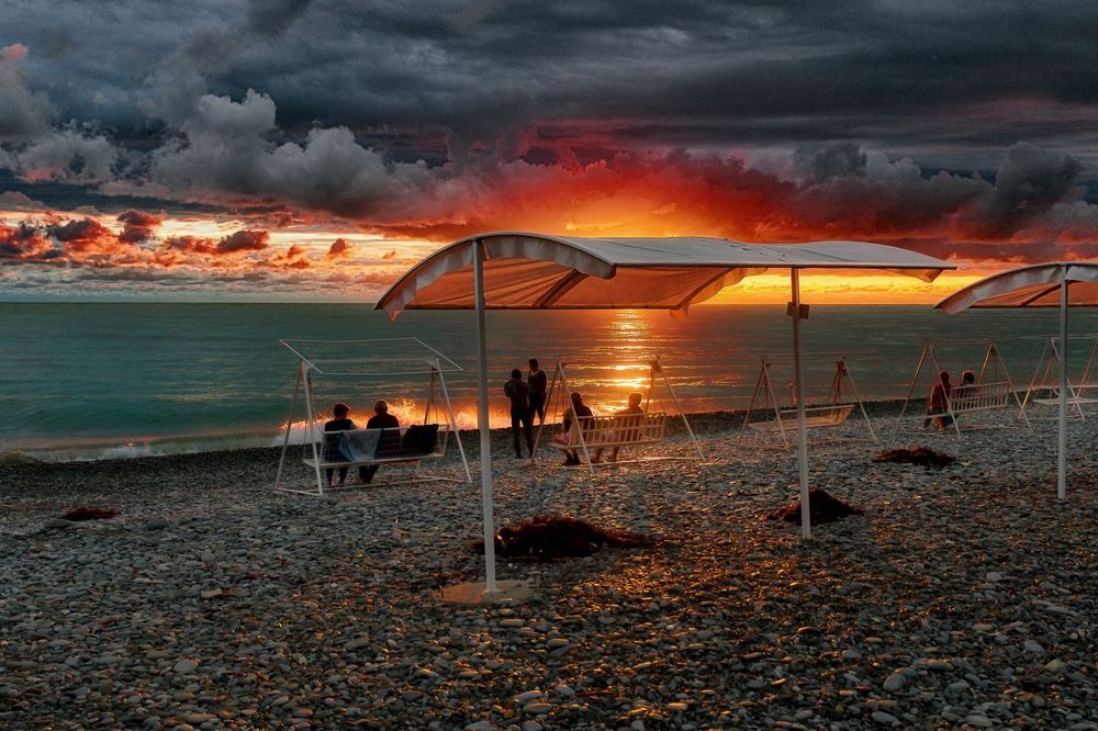 Закат на пляже