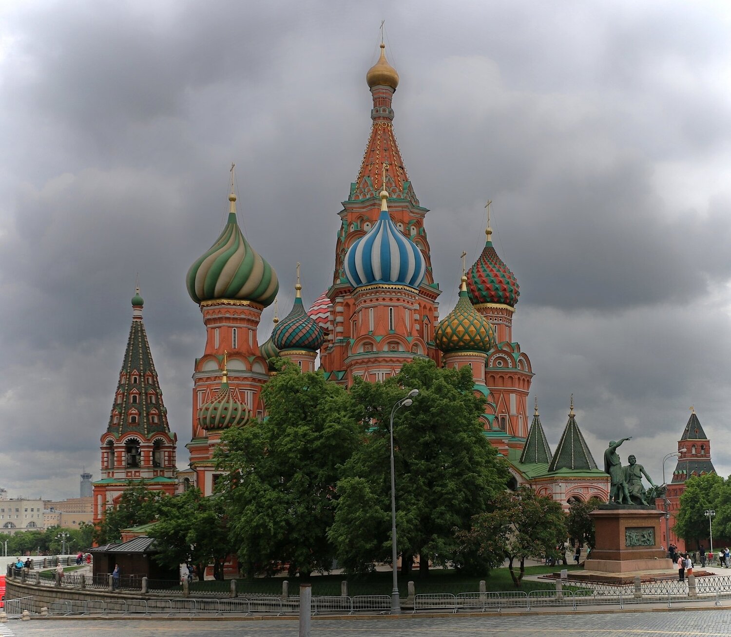 Ненастное лето