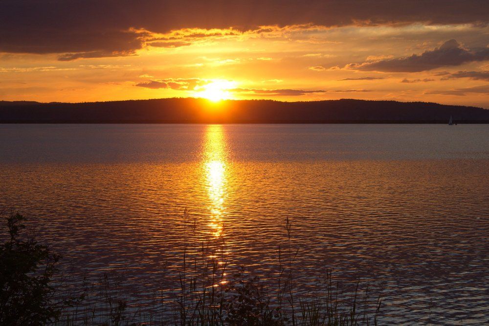 закат на реке Кама