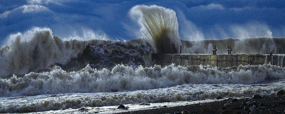 Сейчас раздавит... Призрак Бури!