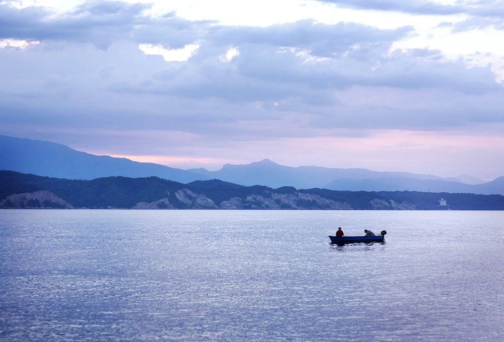 Утро над Питиунтом