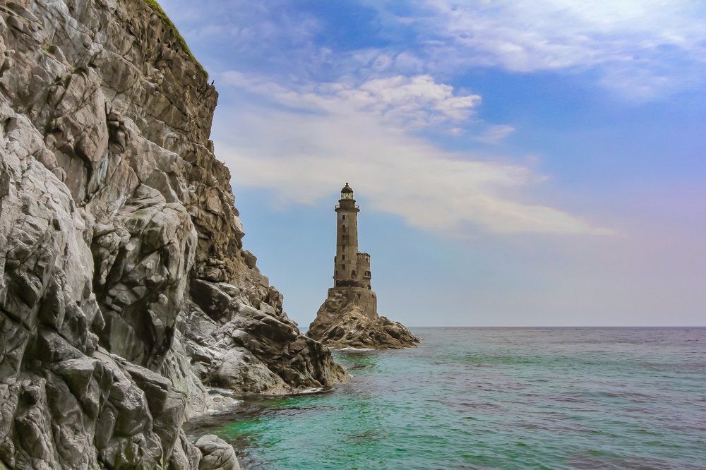 Атомный маяк на мысе Анива.Сахалин