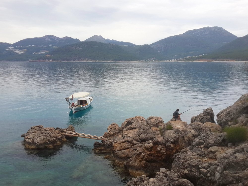 Fishing in Paradise / Рыбалка в Раю