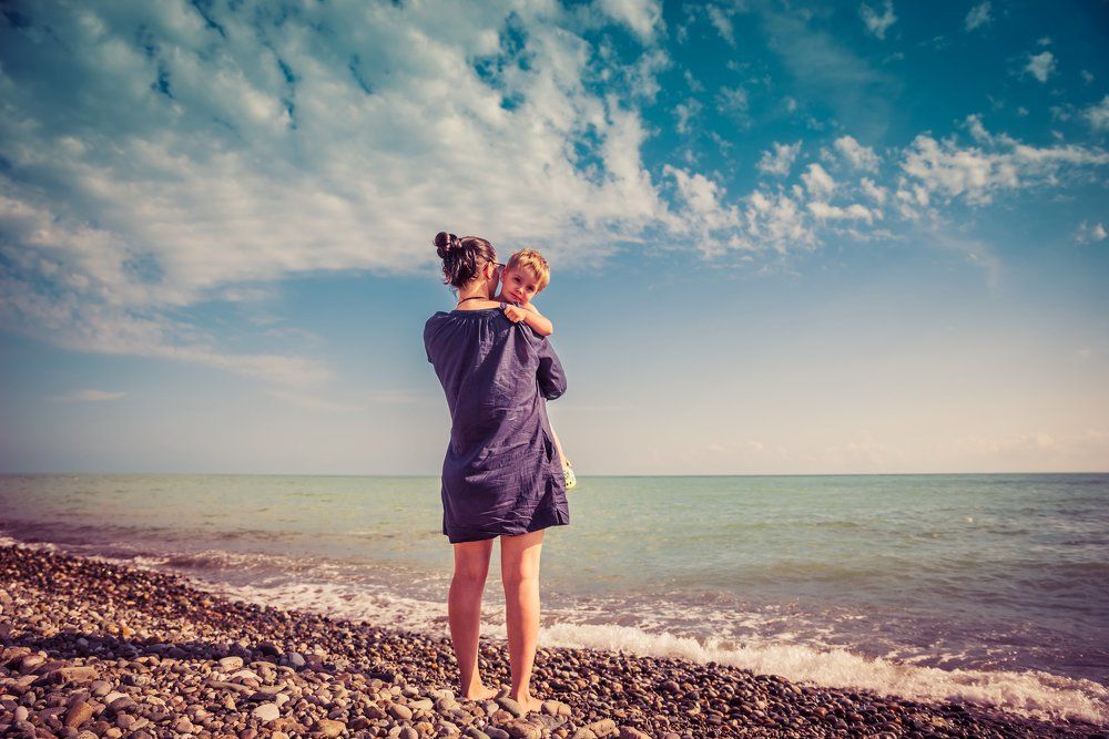 Уходящий день в море