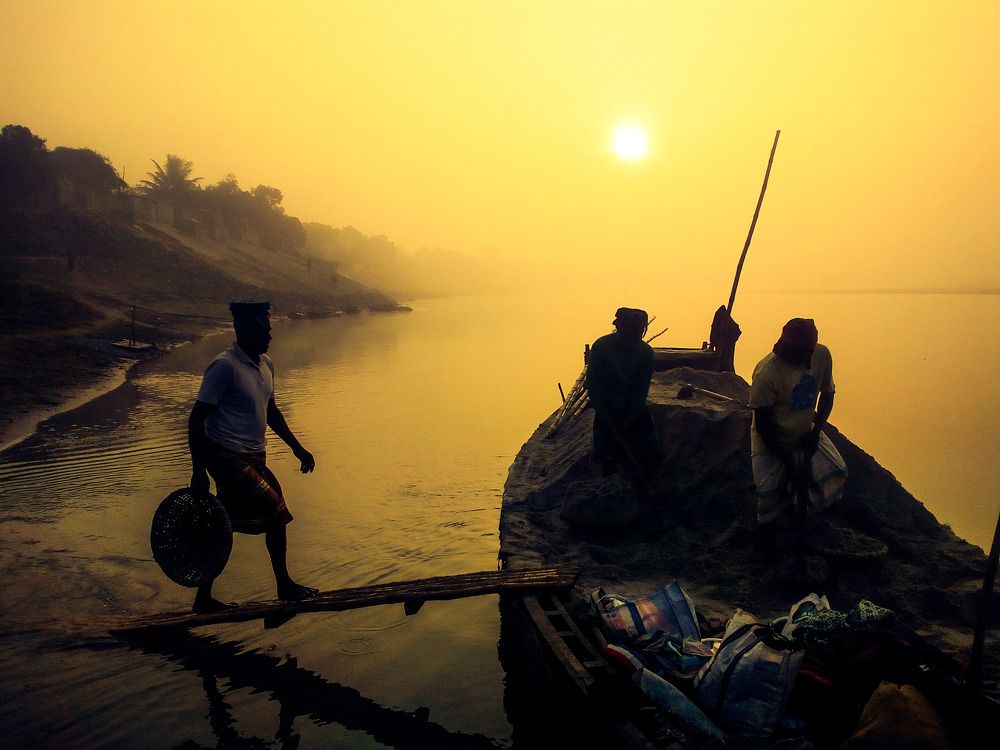 Labour of bangladesh