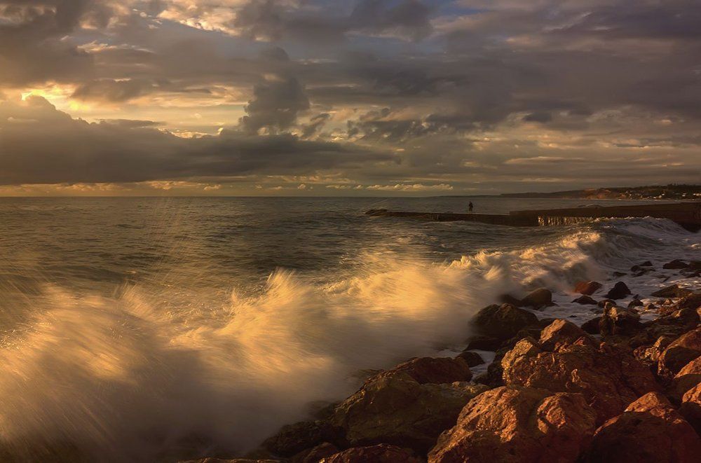 вечерний прибой