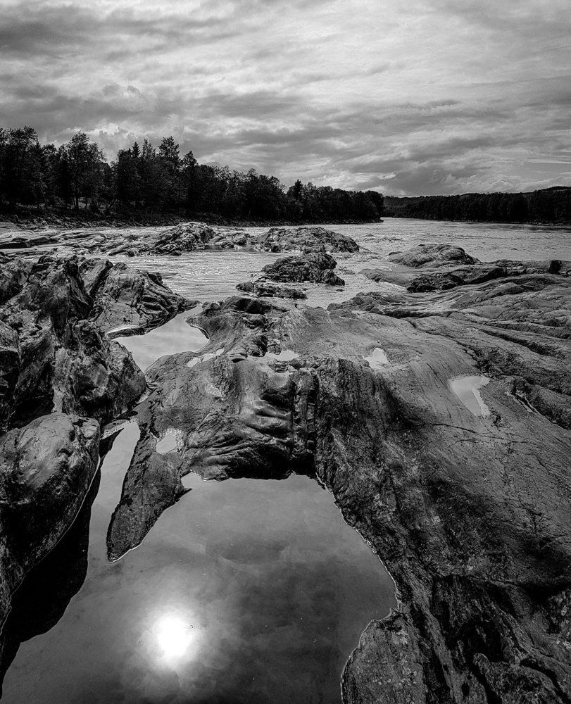 Пороги реки Хелга