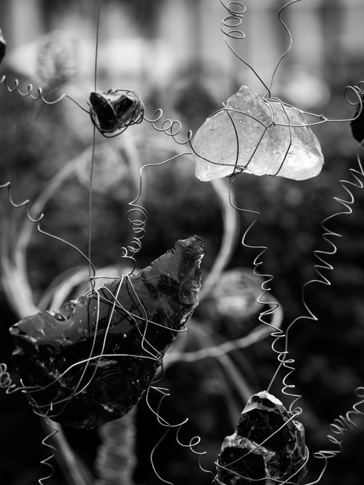 Жизнь как в проволке.