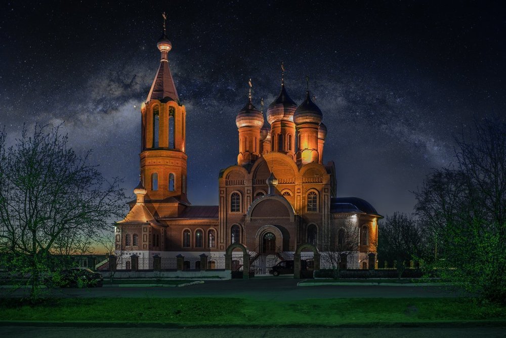 Всехсвятская церковь_Весна