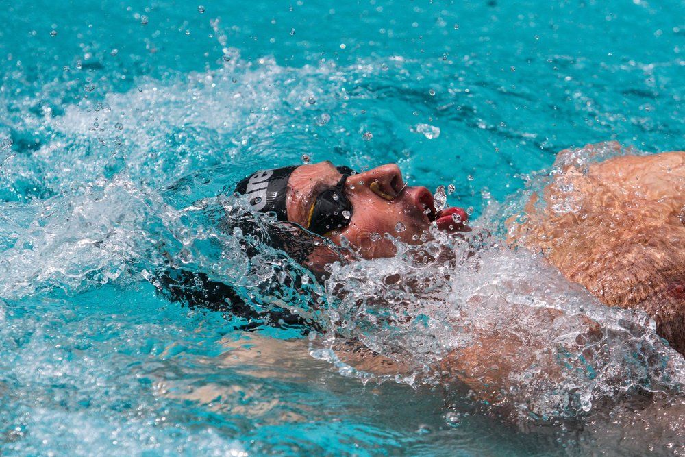 Мгновение плавания