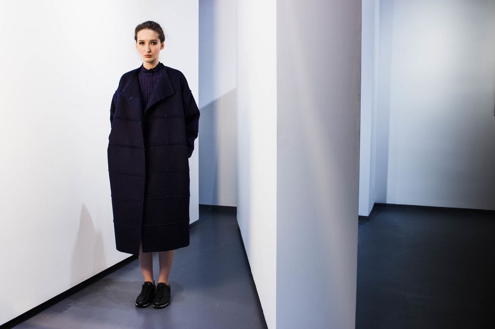 Что-то странное.