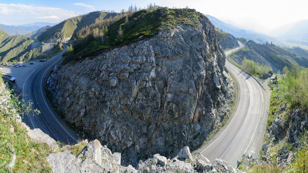 Сквозь гору