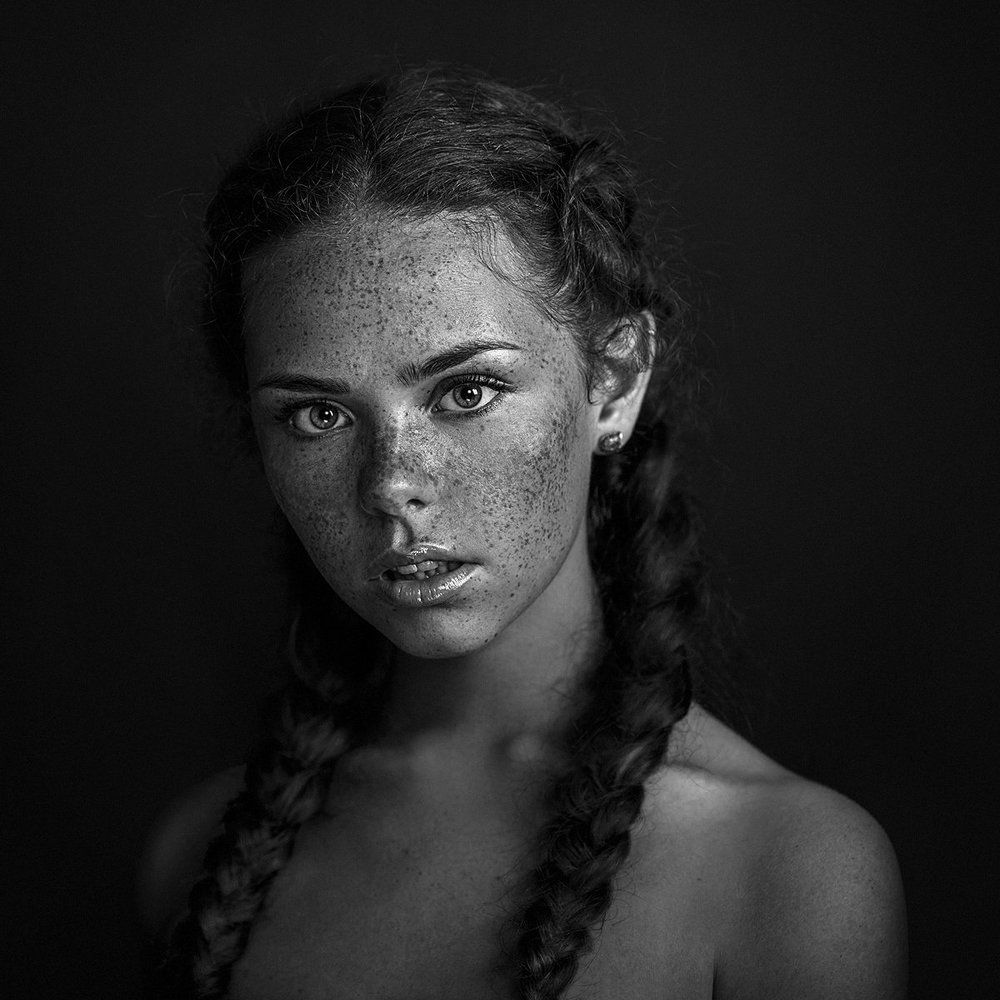 Freckles Black