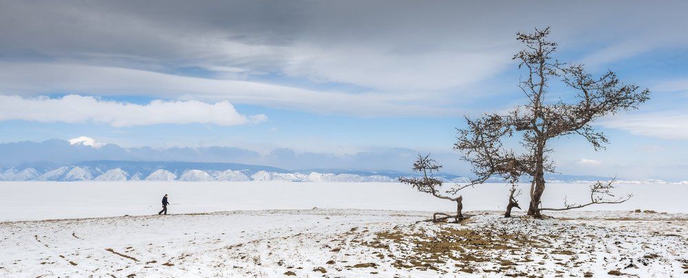 Март на Байкале