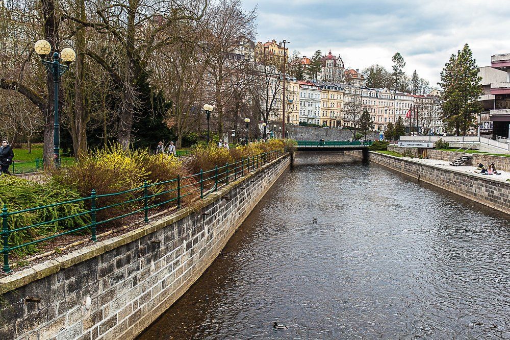 Весна в Европе