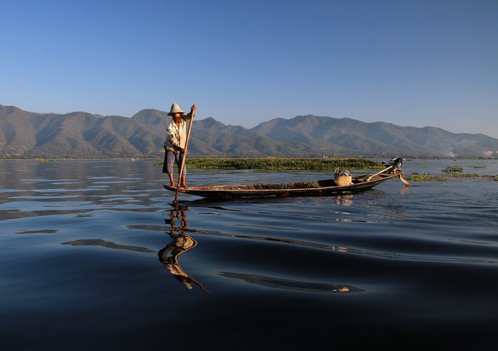 Утро на Инле...