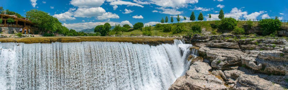 Водопад Ниагара в Черногории.